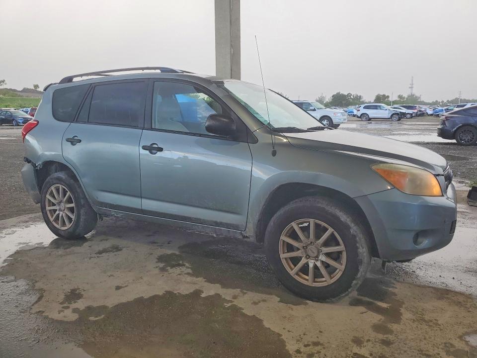 Photo 4 from auction – 2008 TOYOTA RAV4 with VIN JTMZD33V586062040