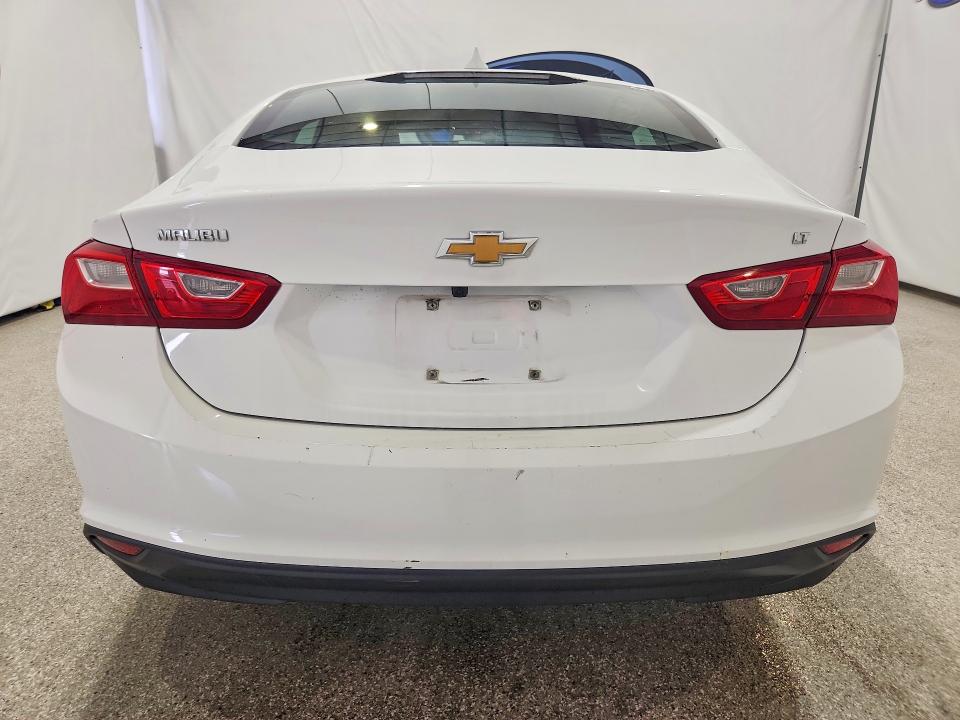 Photo 6 from auction – 2023 CHEVROLET MALIBU with VIN 1G1ZD5ST8PF185897