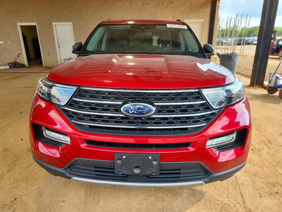 Photo 5 from auction – 2021 FORD EXPLORER with VIN 1FMSK7DH6MGC10476