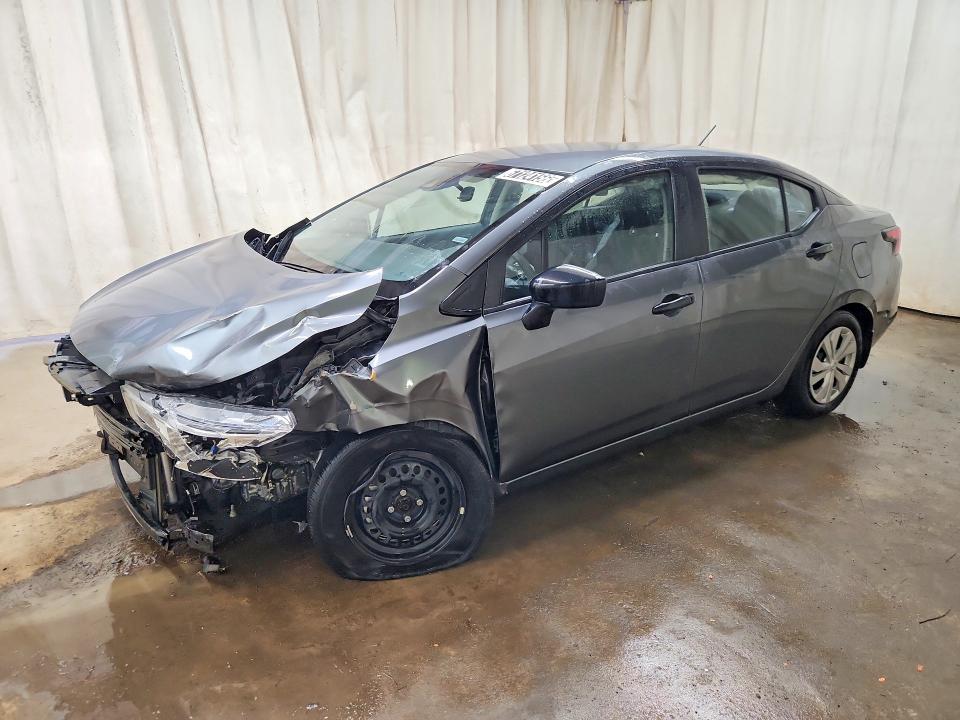 NISSAN VERSA 2025 with VIN 3N1CN8DV8SL885673 - Photo from auction