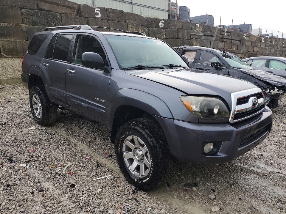 Photo 4 from auction – 2006 TOYOTA 4RUNNER with VIN JTEBU14R268065417