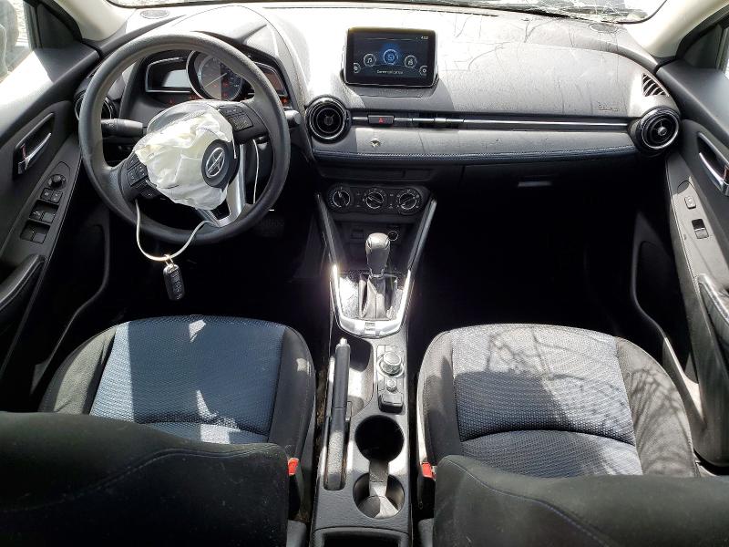Photo 8 from auction – 2016 SCION IA with VIN 3MYDLBZV6GY139554