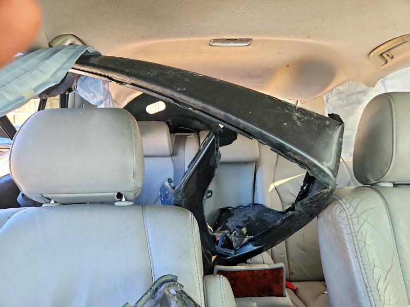 Photo 10 from auction – 2005 LEXUS RX with VIN 2T2HA31U45C078163