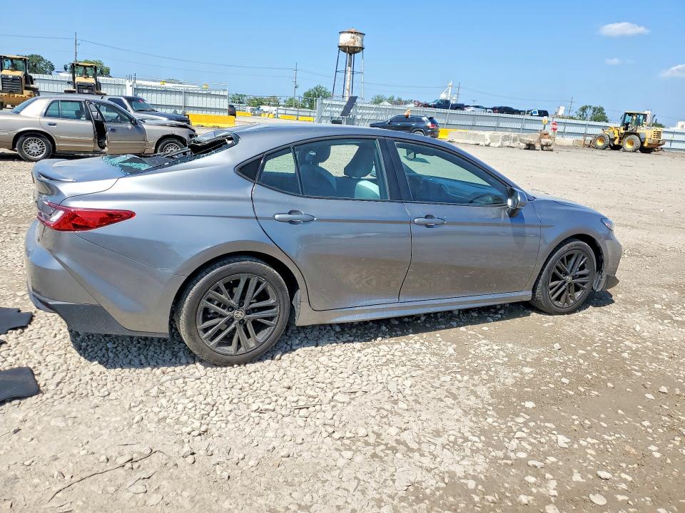Photo 3 from auction – 2025 TOYOTA CAMRY with VIN 4T1DAACK1SU531944