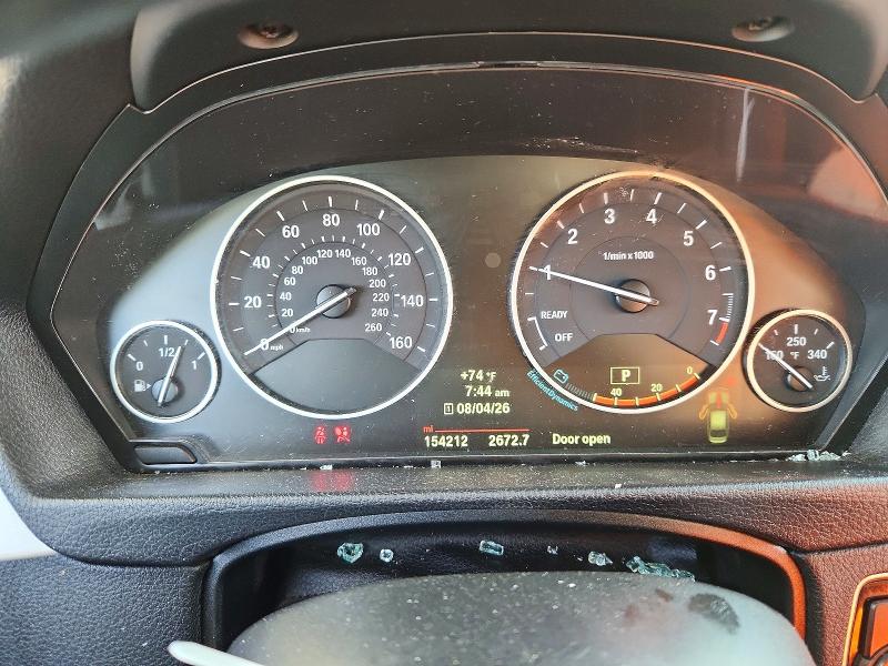 Foto 9 de la subasta – 2014 BMW 320 con VIN WBA3C3G55ENR25212