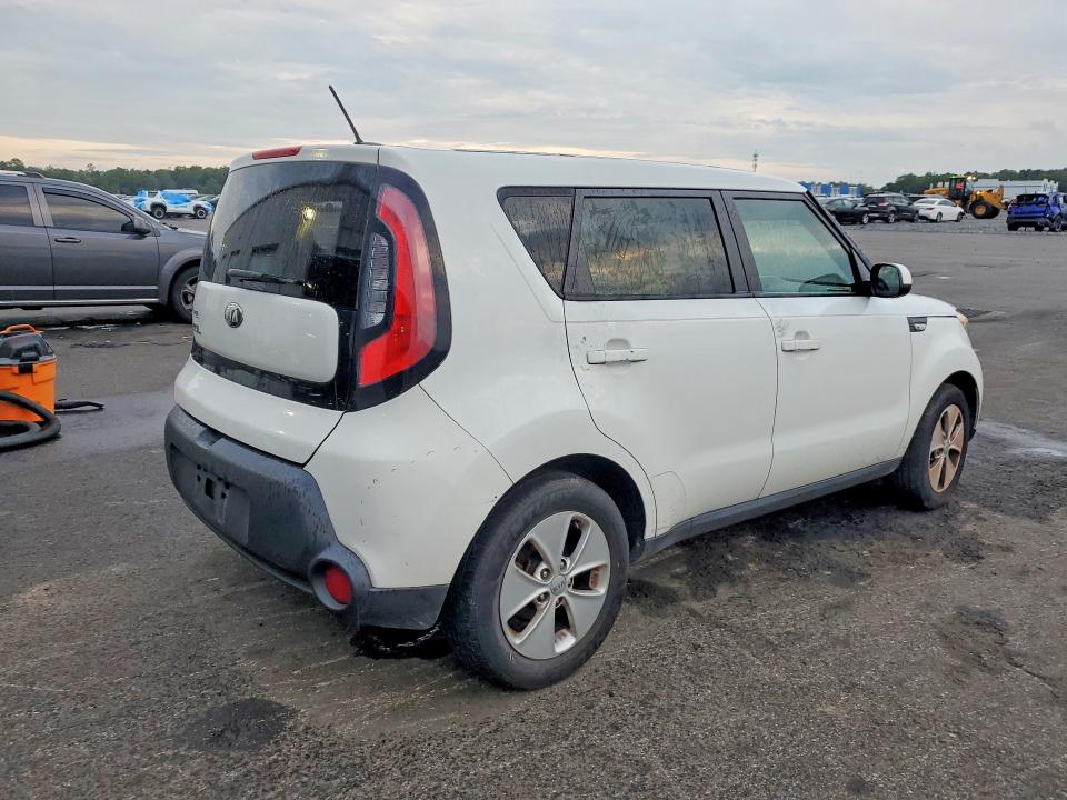صورة رقم 3 من المزاد - 2014 KIA SOUL مع VIN KMHD35LE2DU113598