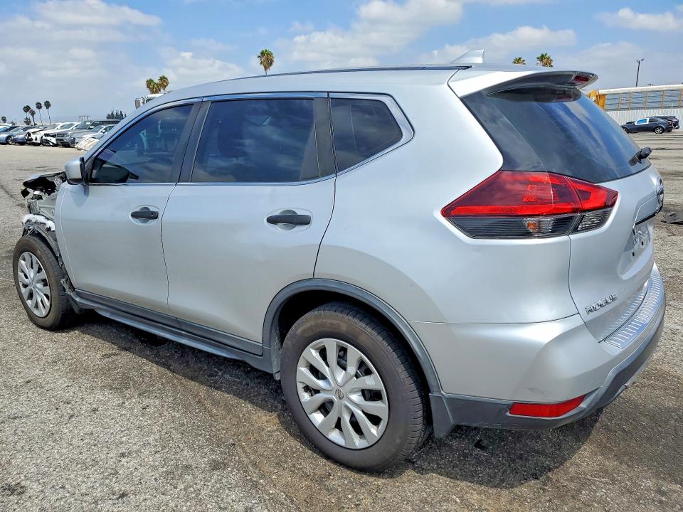 Photo 2 from auction – 2018 NISSAN ROGUE with VIN KNMAT2MT2JP513271