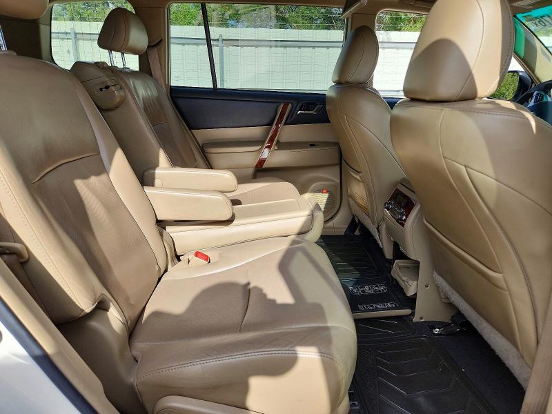 Photo 10 from auction – 2012 TOYOTA HIGHLANDER with VIN 5TDYK3EH0CS083296