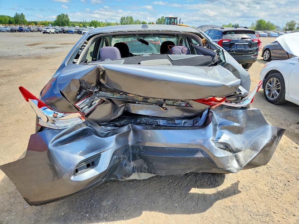 Photo 6 from auction – 2018 NISSAN SENTRA with VIN 3N1AB7AP4JY236017