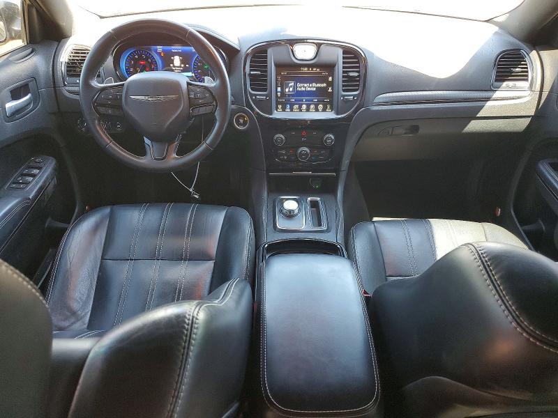 Photo 8 from auction – 2015 CHRYSLER 300 with VIN 2C3CCAGG1FH882947
