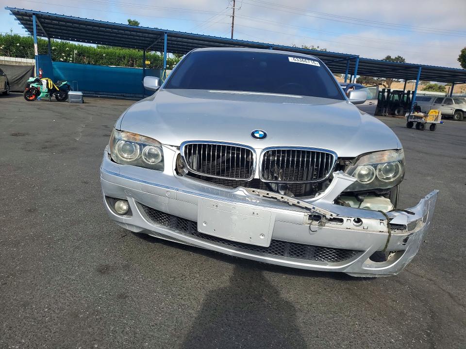 Zdjęcie 5 z aukcji – 2006 BMW 750 z VIN WBAHN83506DT59566