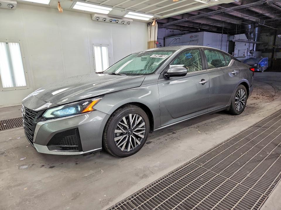 Photo 1 from auction – 2023 NISSAN ALTIMA with VIN 1N4BL4DV8PN337807