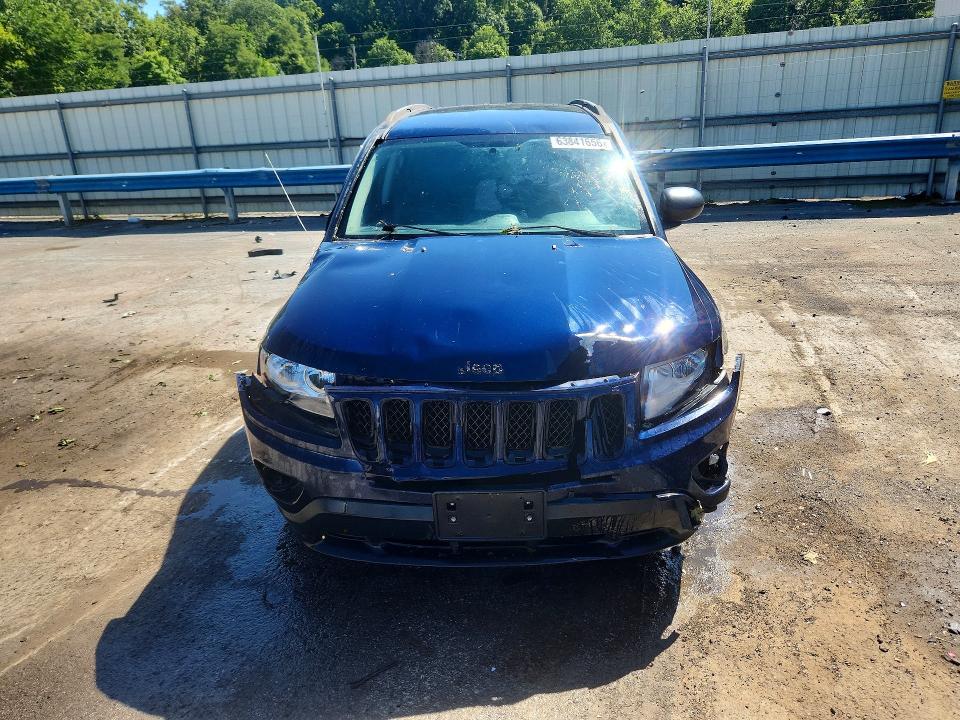 Photo 5 from auction – 2017 JEEP COMPASS with VIN 1C4NJDBB0HD101567