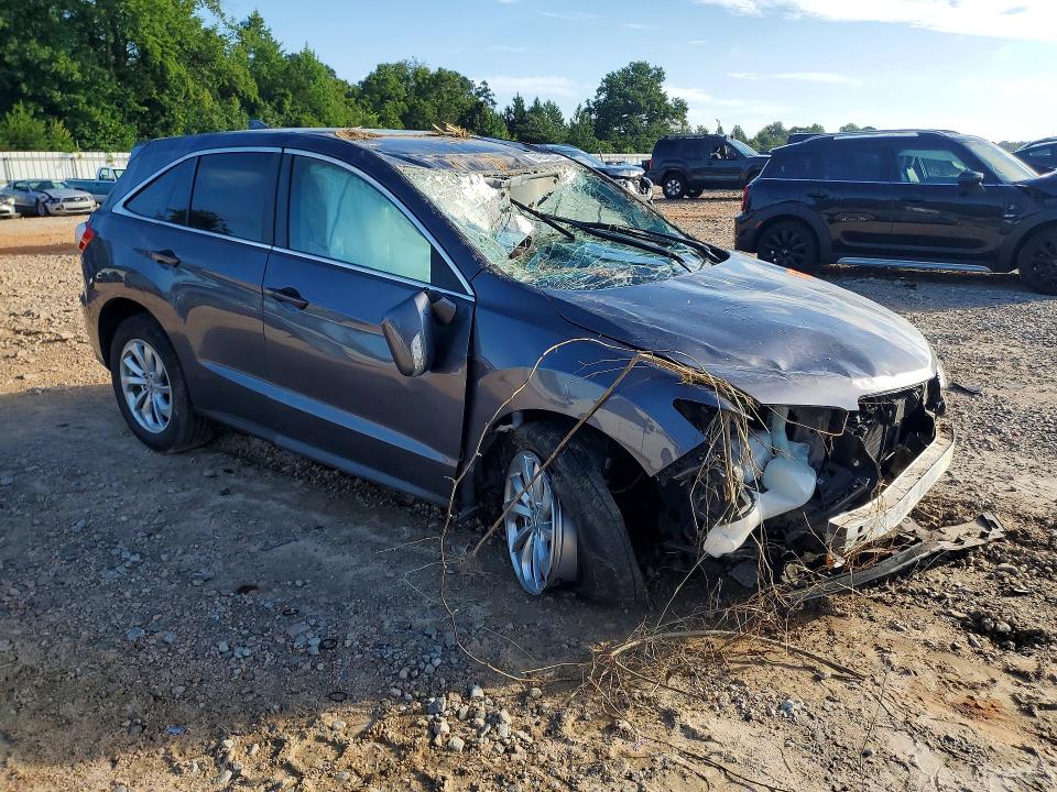 Photo 4 from auction – 2017 ACURA RDX with VIN 5J8TB4H56HL026712