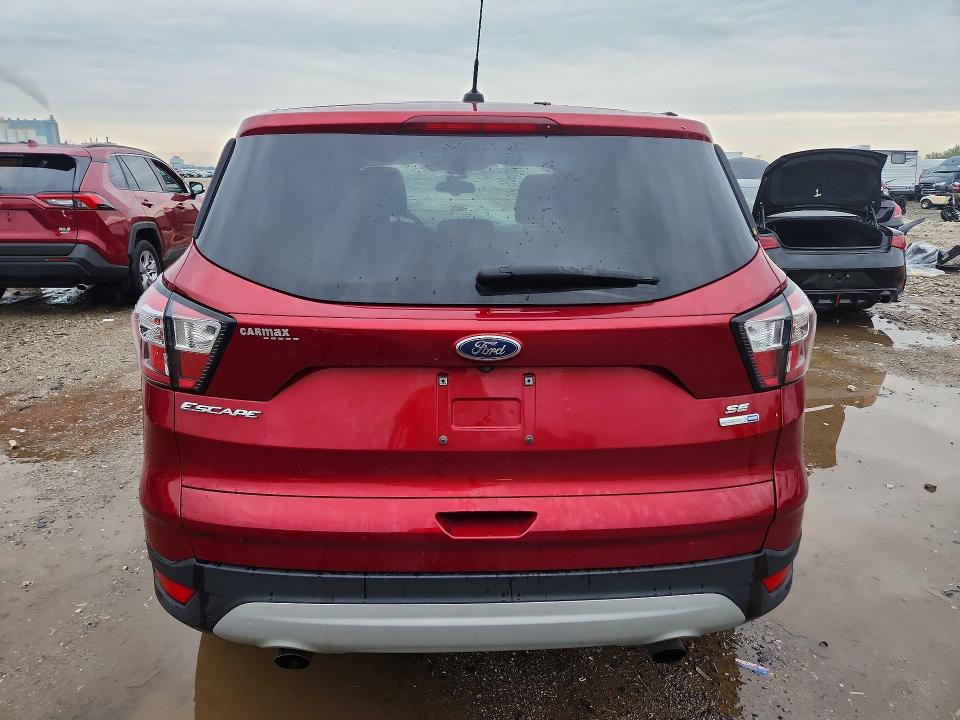 Снимка 6 от търг – 2017 FORD ESCAPE с VIN 1FMCU9GD0HUC32354