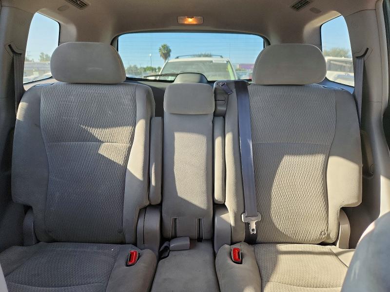 Photo 10 from auction – 2010 TOYOTA HIGHLANDER with VIN 5TDZK3EH9AS002247