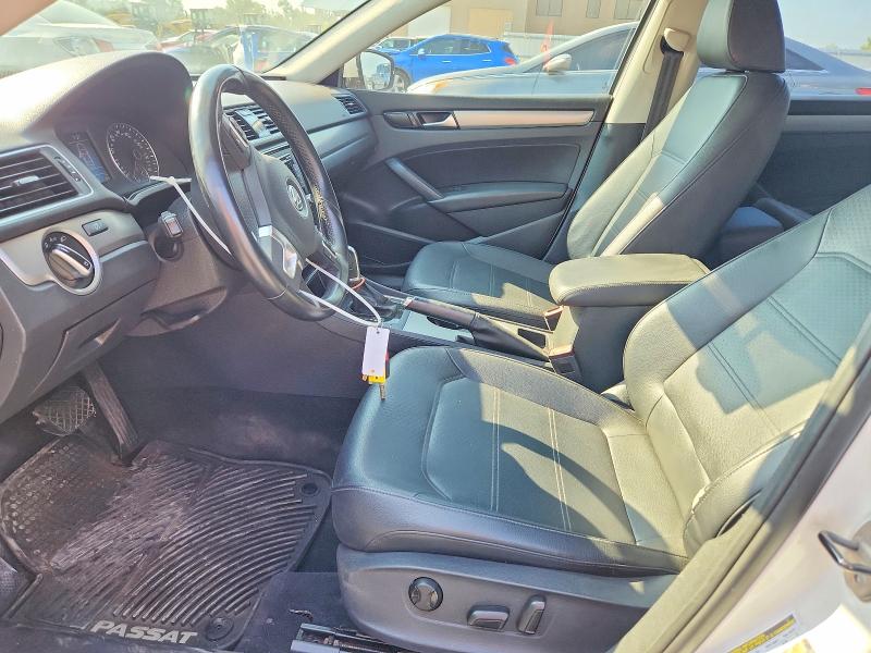 Photo 7 from auction – 2014 VOLKSWAGEN PASSAT with VIN 1VWBP7A37EC004331