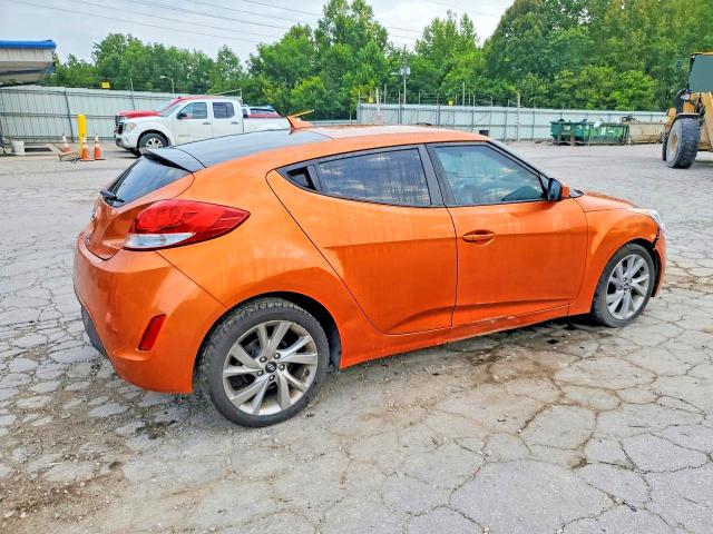Photo 3 from auction – 2017 HYUNDAI VELOSTER with VIN KMHTC6AD5HU309844