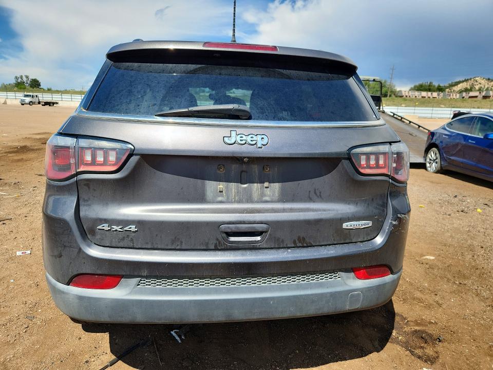 Photo 6 from auction – 2017 JEEP COMPASS with VIN 3C4NJDBB6HT650636