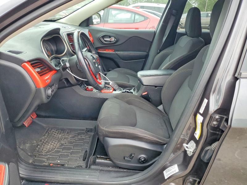 Photo 7 from auction – 2016 JEEP CHEROKEE with VIN 1C4PJMCS6GW117850