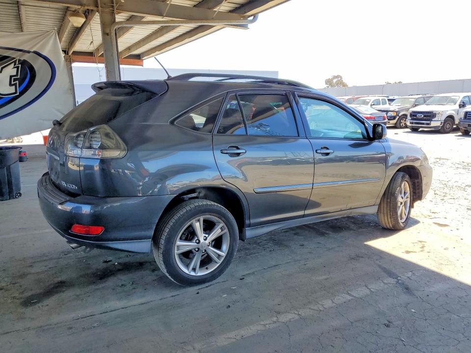 Photo 3 from auction – 2006 LEXUS RX with VIN JTJHW31U060007945