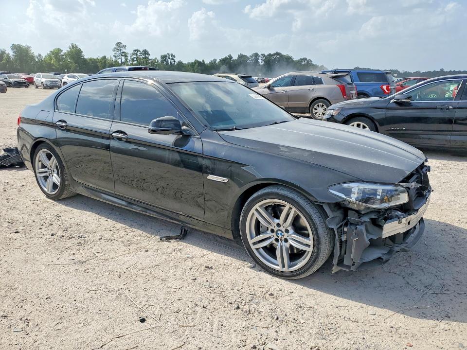 Foto 4 de la subasta – 2016 BMW 550 con VIN WBAKN9C58GD963038