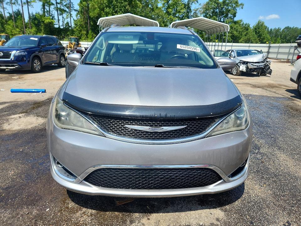 Photo 5 from auction – 2017 CHRYSLER PACIFICA with VIN 2C4RC1EG7HR543762