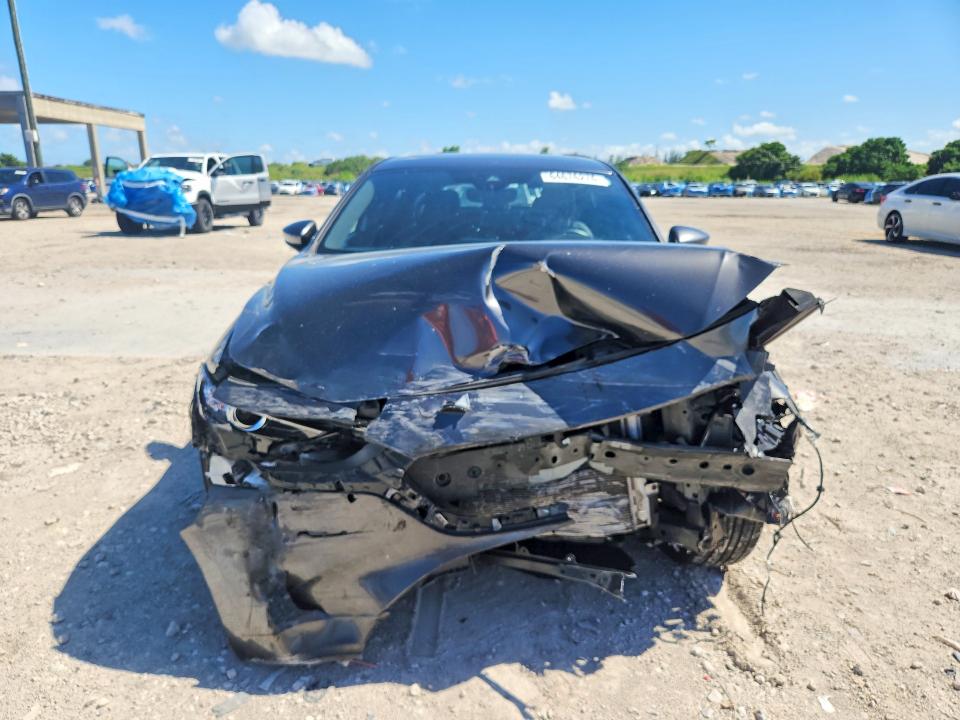 Photo 5 from auction – 2021 MAZDA 3 with VIN JM1BPALL5M1400099