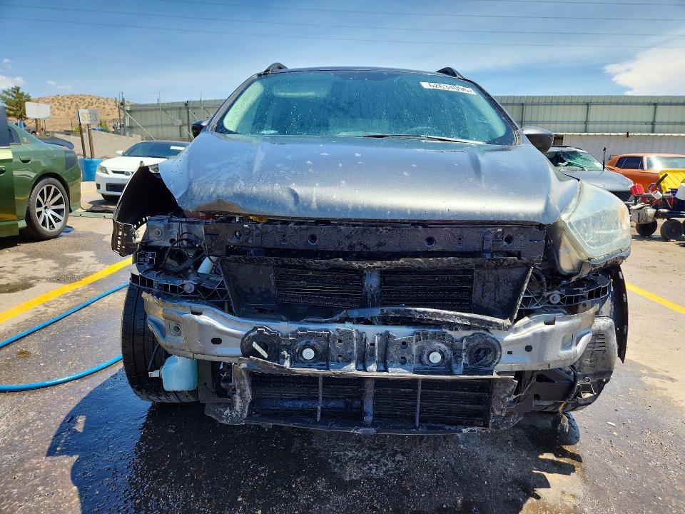 Photo 5 from auction – 2017 FORD ESCAPE with VIN 1FMCU0GD6HUC10922