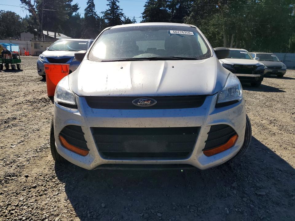 Photo 5 from auction – 2013 FORD ESCAPE with VIN 1FMCU0F76DUA51888