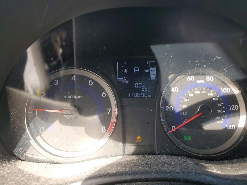 Photo 9 from auction – 2015 HYUNDAI ACCENT with VIN KMHCT5AE2FU205005