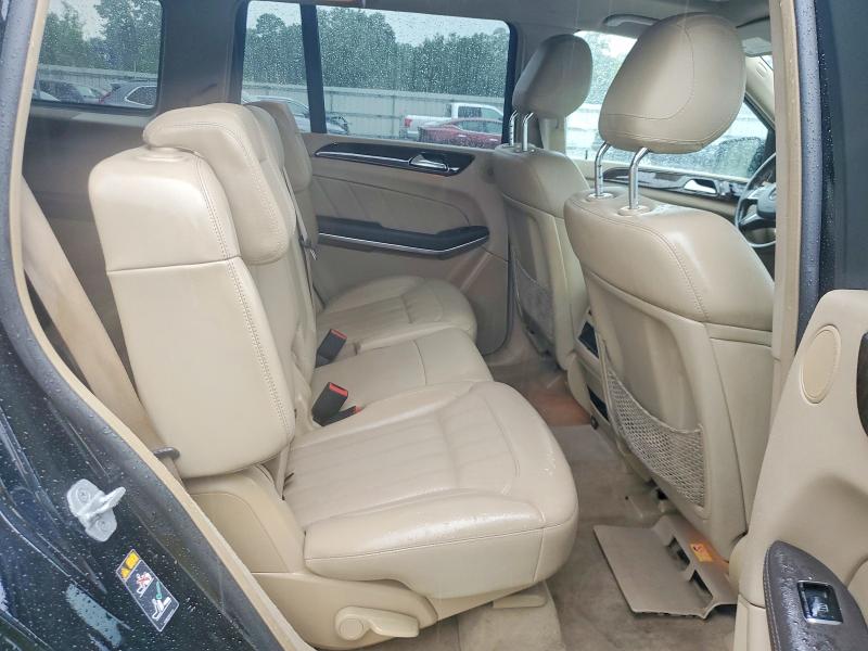 Photo 11 from auction – 2014 MERCEDES-BENZ GL with VIN 4JGDF7CE2EA357998