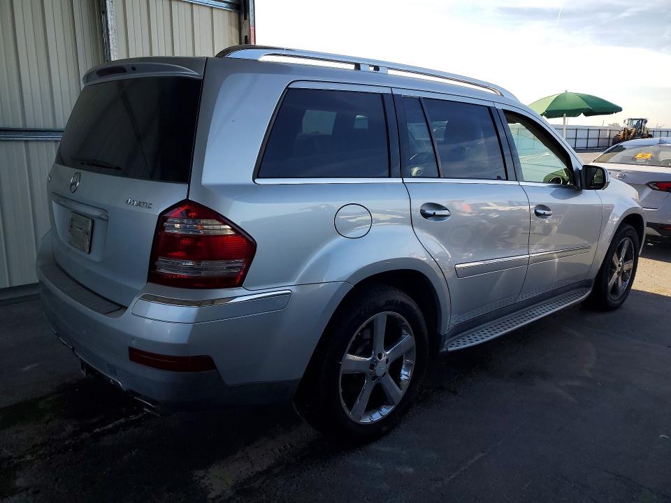 Photo 3 from auction – 2009 MERCEDES-BENZ GL with VIN 4JGBF71E79A450161