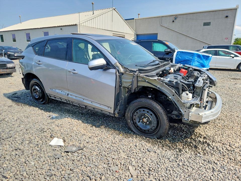 Photo 4 from auction – 2021 ACURA RDX with VIN 5J8TC2H69ML038888