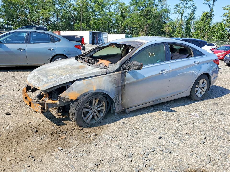 HYUNDAI SONATA 2012 with VIN 5NPEB4AC8CH441124 - Photo from auction