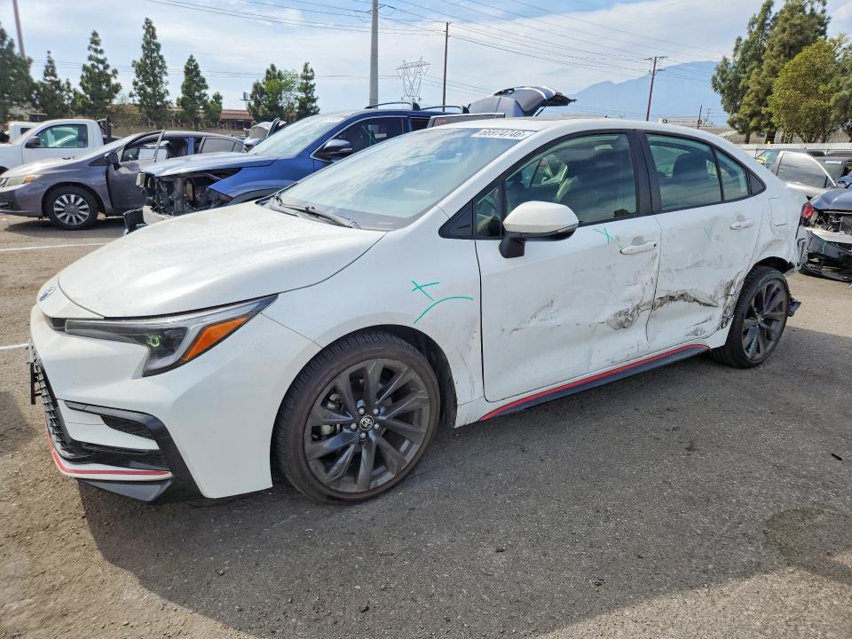 TOYOTA COROLLA HYBRID 2023 with VIN JTDBCMFE2PJ009586 - Photo from auction