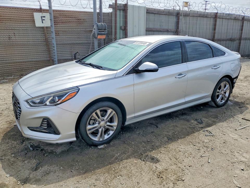 Photo 1 from auction – 2018 HYUNDAI SONATA with VIN 5NPE34AF0JH597338
