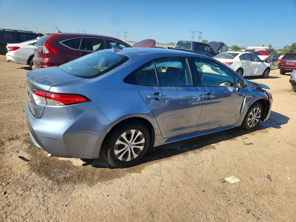 Photo 3 from auction – 2020 TOYOTA COROLLA with VIN JTDEBRBE4LJ000658
