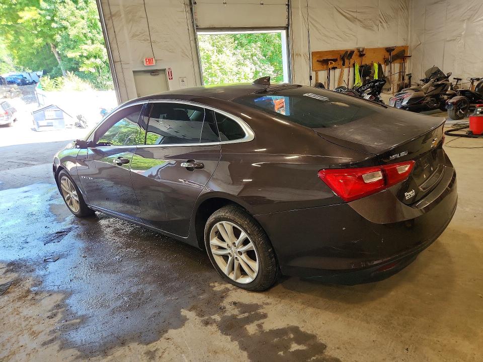 Photo 2 from auction – 2016 CHEVROLET MALIBU with VIN 1G1ZE5ST6GF210423