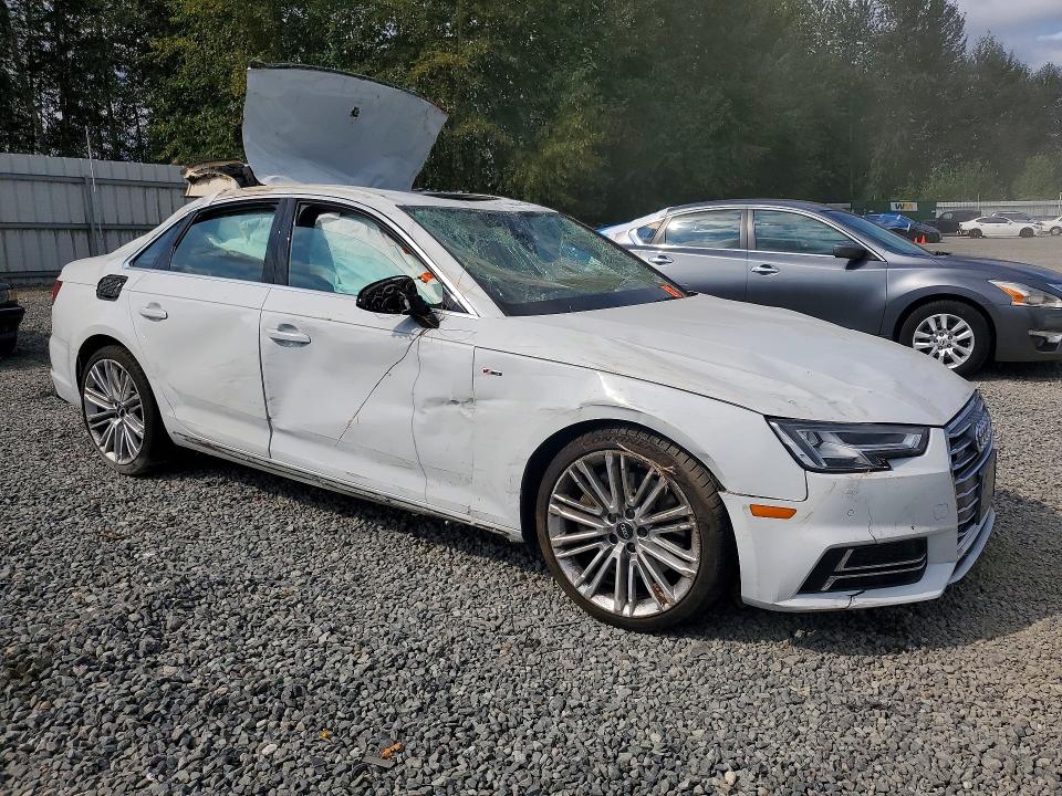 Photo 4 from auction – 2017 AUDI A4 with VIN WAUENAF44HN060771