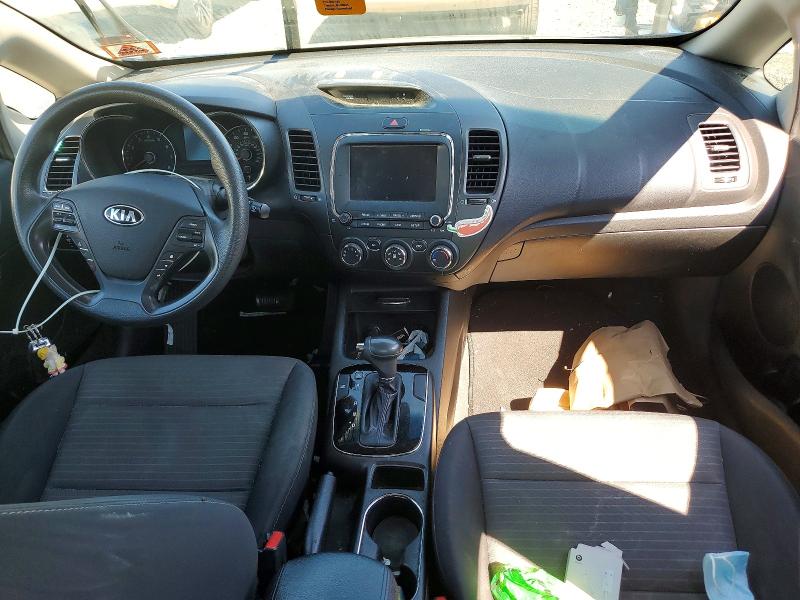 Zdjęcie 8 z aukcji – 2018 KIA FORTE z VIN 3KPFL4A76JE262876