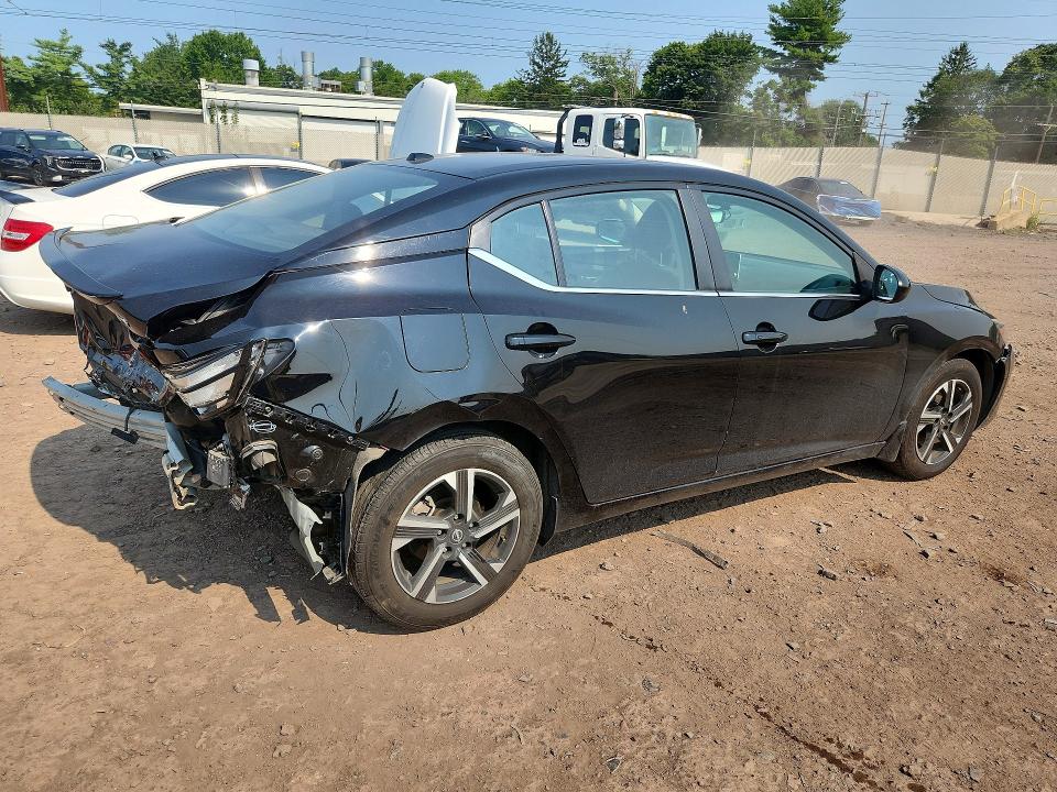 Photo 3 from auction – 2024 NISSAN SENTRA with VIN 3N1AB8CV1RY223349