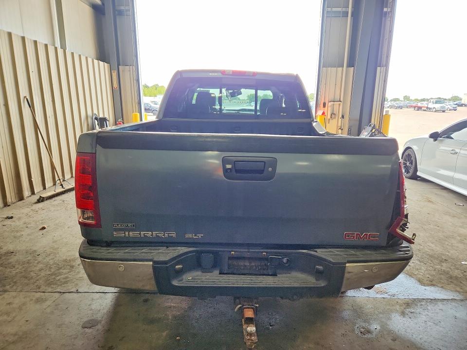 Photo 6 from auction – 2011 GMC SIERRA with VIN 3GTP2WE33BG120209