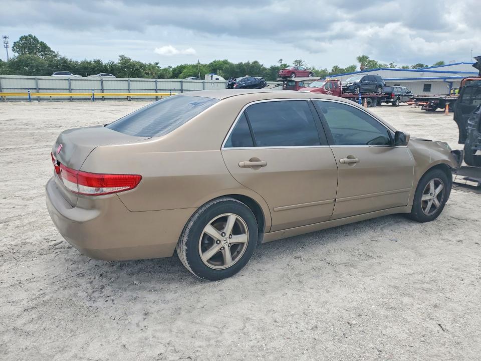 Photo 3 from auction – 2004 HONDA ACCORD with VIN 1HGCM56684A002591
