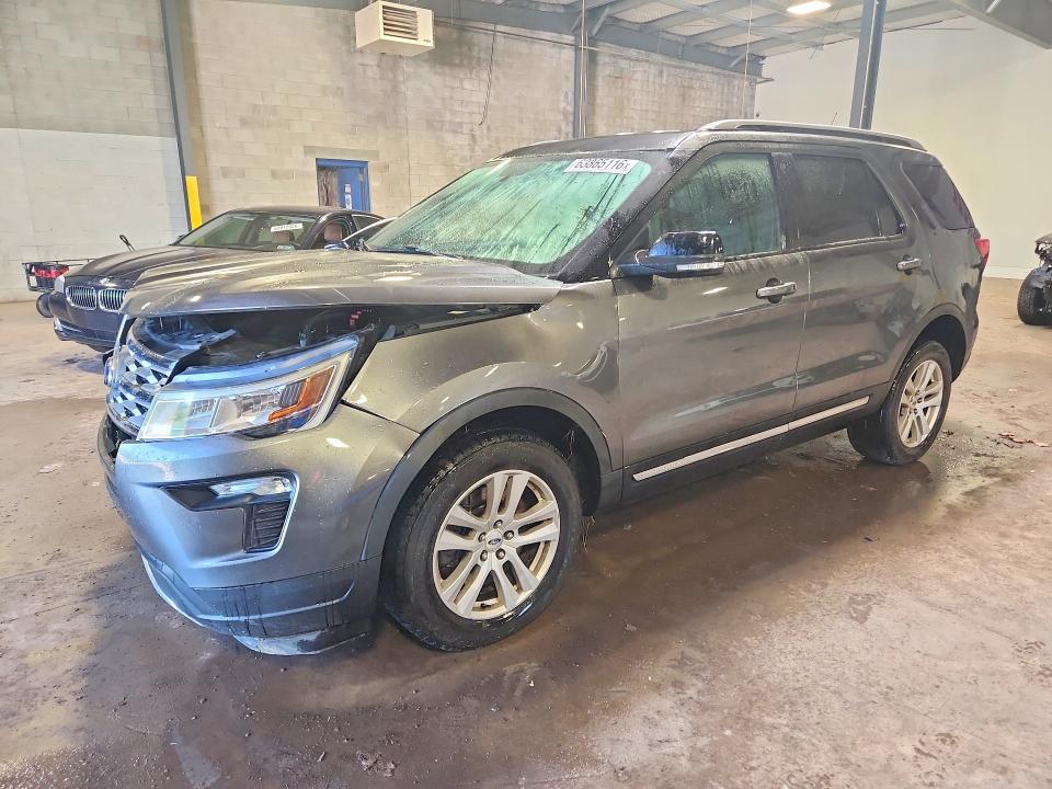 FORD EXPLORER 2018 with VIN 1FM5K8D83JGC02396 - Photo from auction