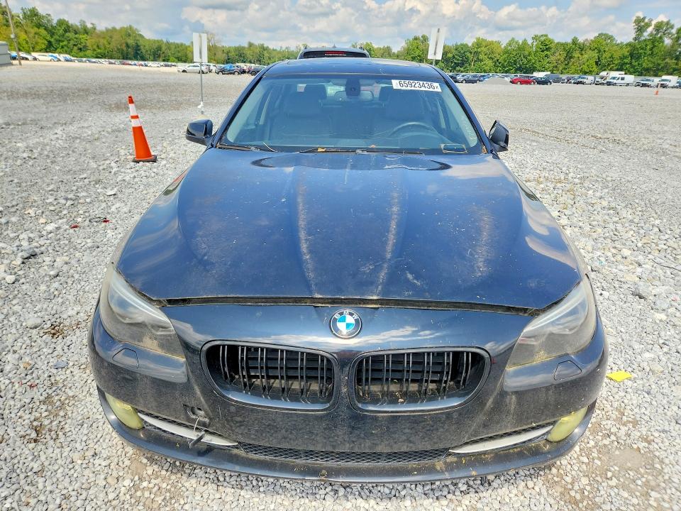 Photo 5 from auction – 2012 BMW 550 with VIN WBAFR9C58CDX79184