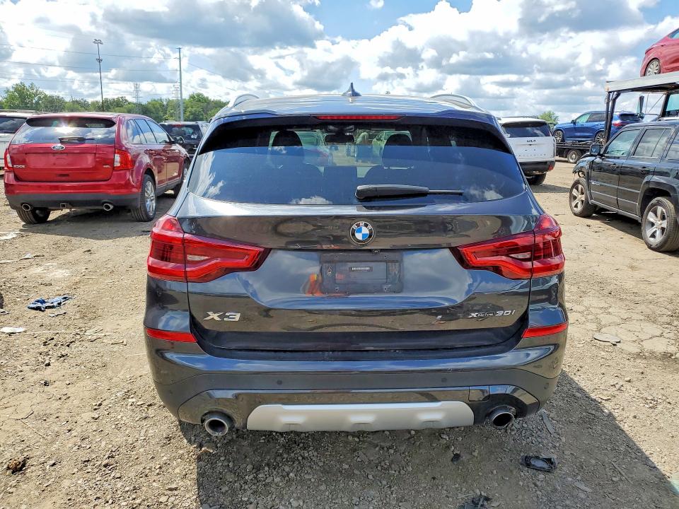 Photo 6 from auction – 2019 BMW X3 with VIN 5UXTR9C52KLP86852