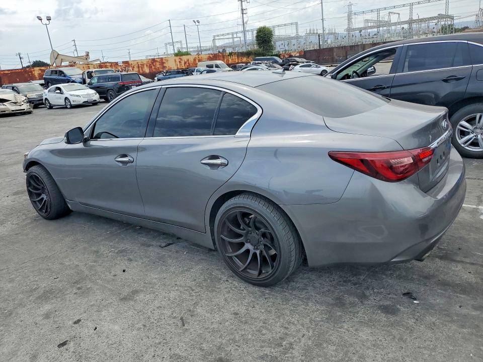 Photo 2 from auction – 2019 INFINITI Q50 with VIN JN1EV7AP1KM519729