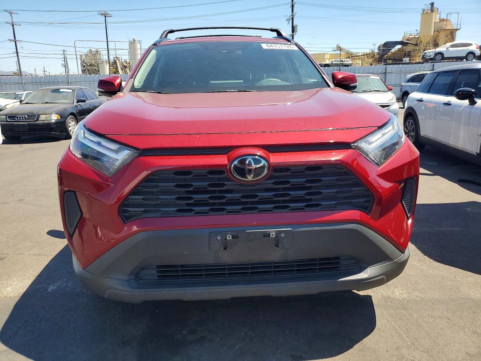 Снимка 5 от търг – 2023 TOYOTA RAV4 с VIN 2T3W1RFV2PW282999
