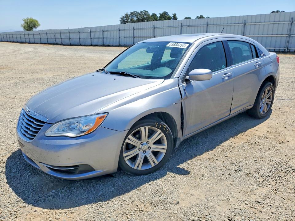 CHRYSLER 200 2013 with VIN 1C3CCBBB6DN580124 - Photo from auction